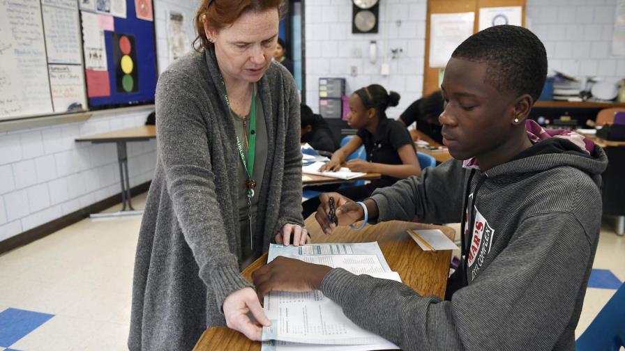 Escuelas de EEUU buscan maestros de grupos minoritarios Escuelas de EEUU buscan maestros de grupos minoritarios