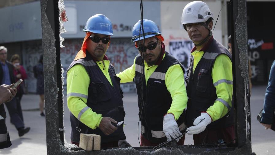 Chile: Presidente Piñera envía proyecto social para aminorar protestas