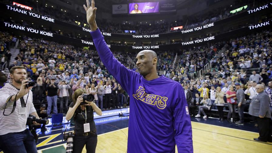 Kobe Bryant idolatró al brasileño Oscar Kobe Bryant idolatró al brasileño Oscar