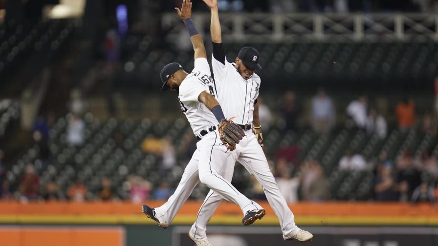 Medias Blancas pierden ante Tigres, pero se acercan a título