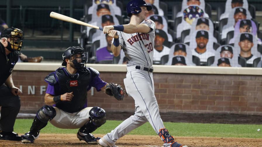 Tucker aporta un jonrón y 2 triples a victoria de Astros