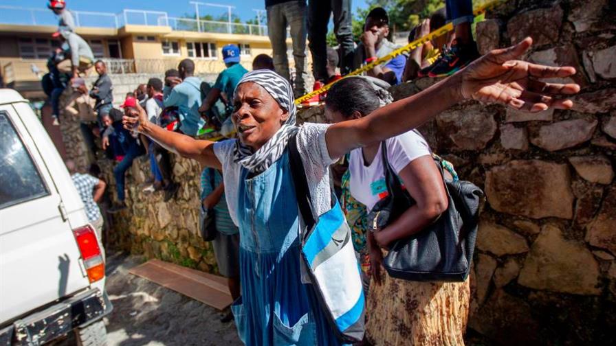 Santa Lucía lamenta la falta de respuesta del Caribe a la crisis en Haití Santa Lucía lamenta la falta de respuesta del Caribe a la crisis en Haití