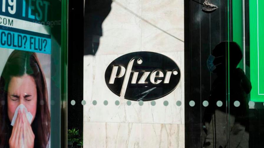 El CEO de Pfizer vendió 62 % de sus acciones el día que anunció resultados
