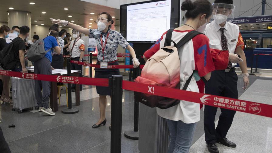Vuelos cancelados en Beijing ante preocupación por rebrote