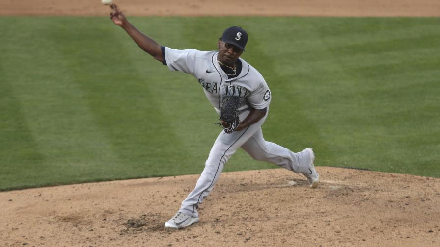 Crawford luce en doble juego; Marineros barren a Oakland