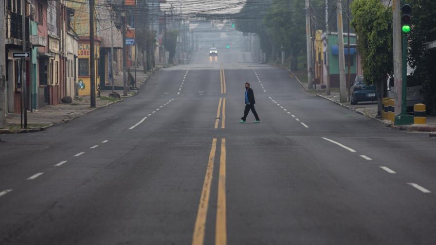 Guatemala critica a EEUU por enviar deportados con virus