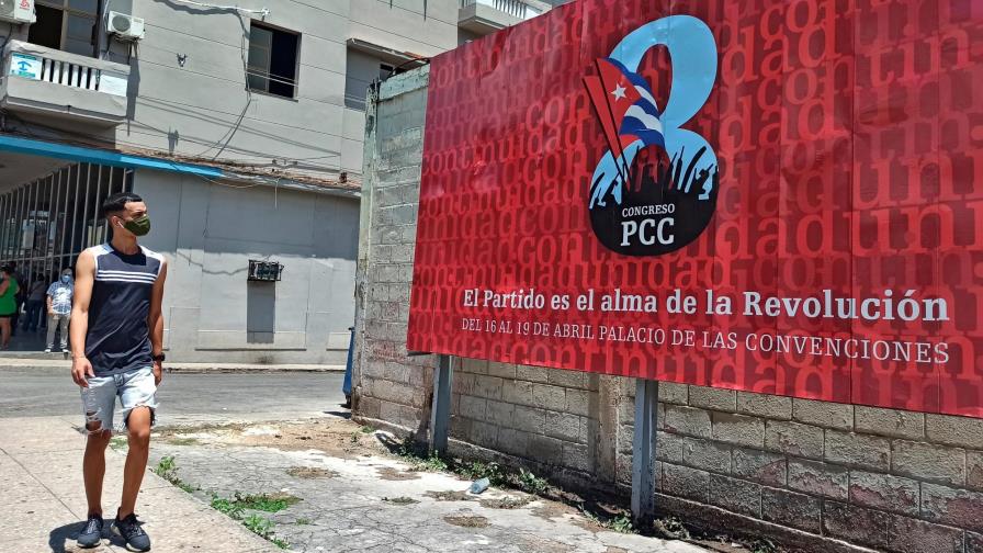 Cuba nombra nuevo ministro de Fuerzas Armadas en víspera del Congreso del Partido Comunista