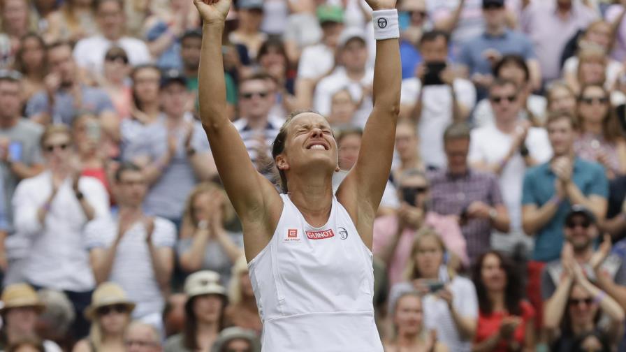 Barbora Strycova, exnúmero 1 de dobles, se retira del tenis