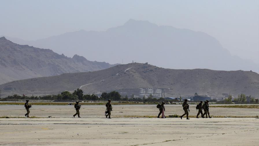 Londres alerta de ataque inminente al aeropuerto de Kabul