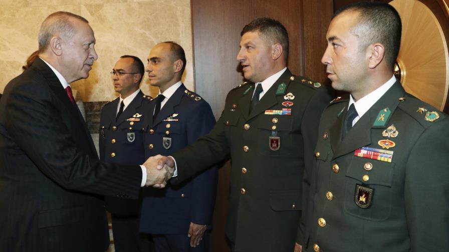 Rusia dice que kurdos completaron retiro de frontera turca