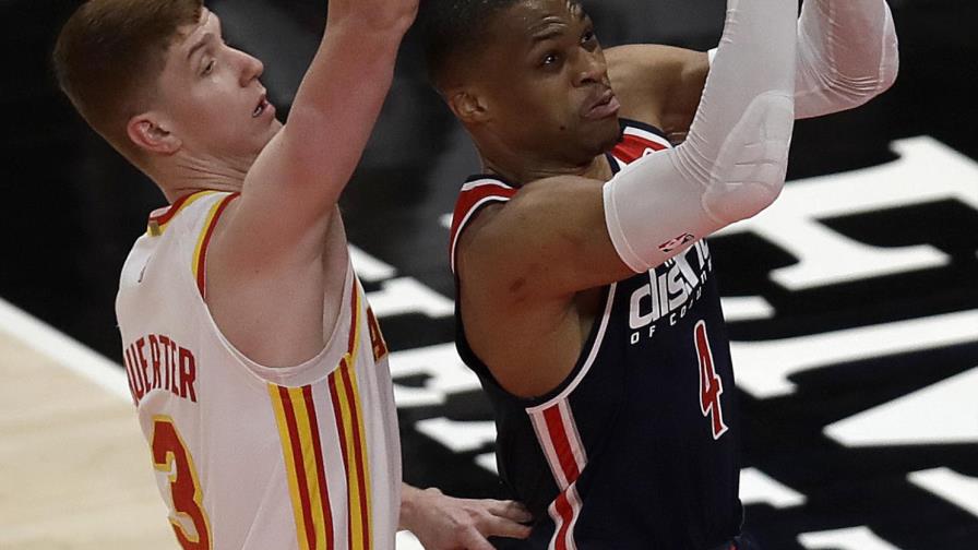Westbrook supera récord de Robertson en derrota de Wizards
