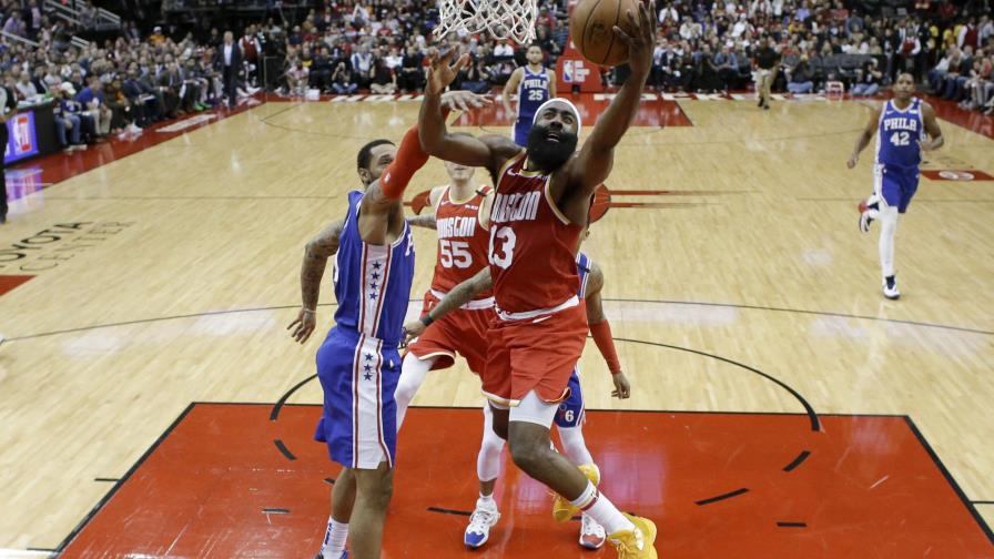 Con 44 puntos de Harden, Rockets derrotan a 76ers