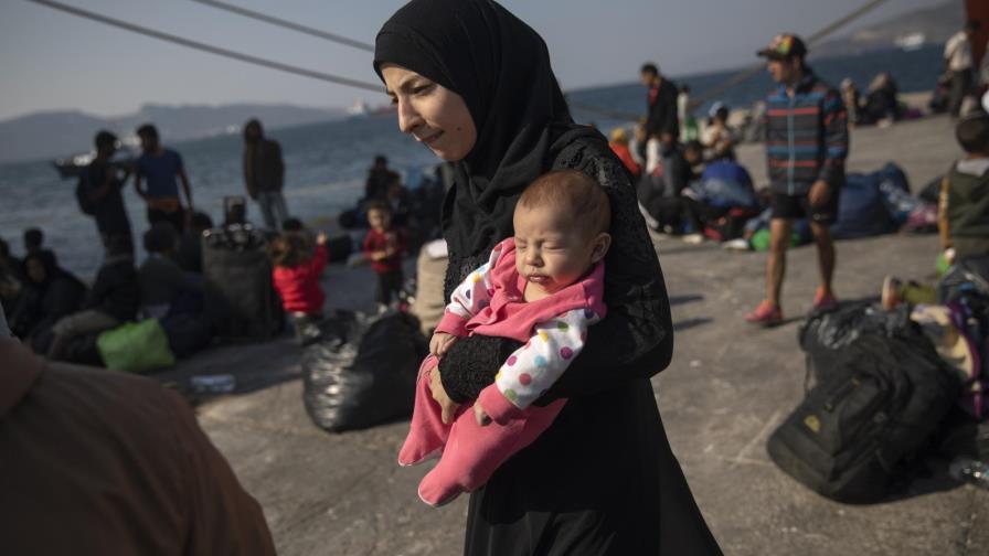 Agencias de DDHH critican planes griegos para frenar asilo