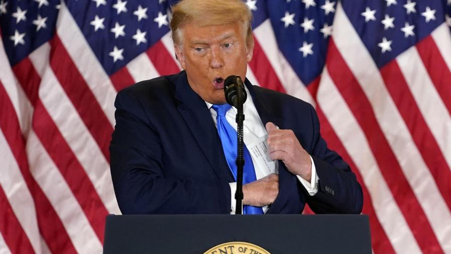 Restituyen norma de Trump que negaba tarjetas de residencia a inmigrantes
