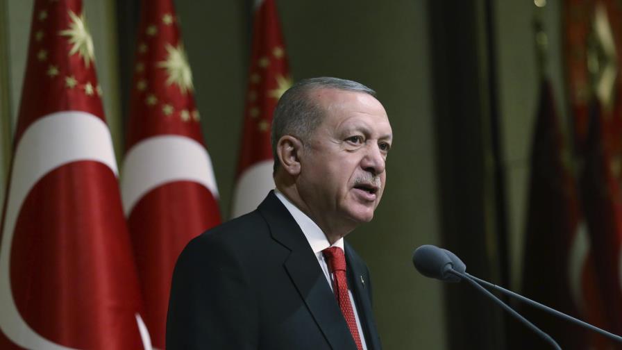 Turquía busca mayor control sobre redes sociales