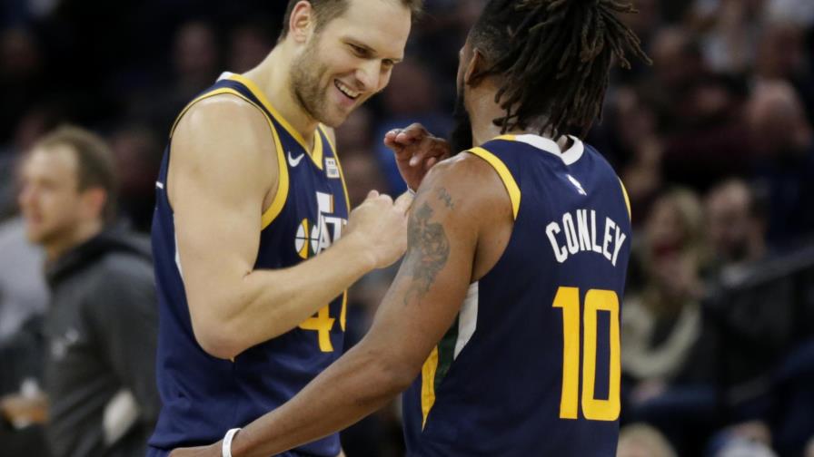 Con 30 puntos de Bogdanovic el Jazz vence a los Wolves Con 30 puntos de Bogdanovic el Jazz vence a los Wolves