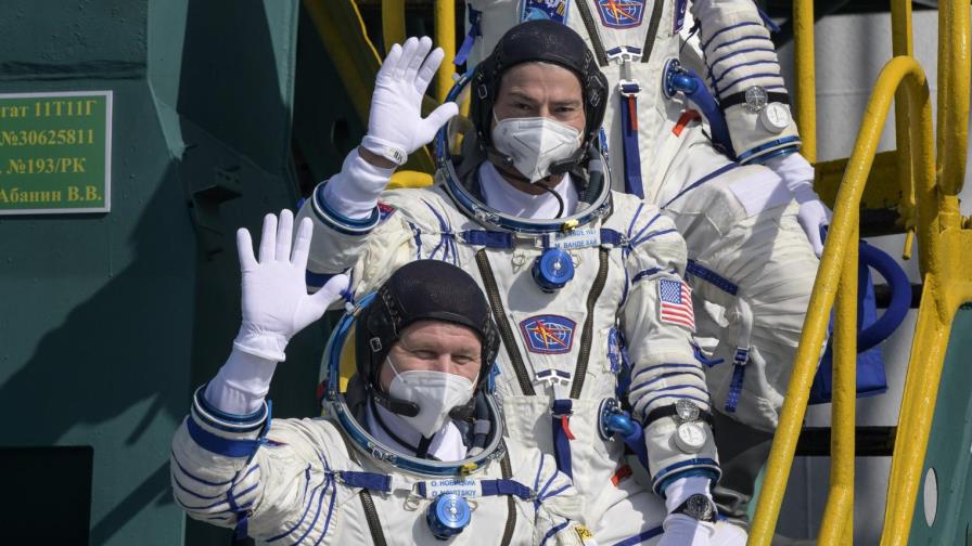 Astronautas de EEUU y Rusia llegan a la EEI
