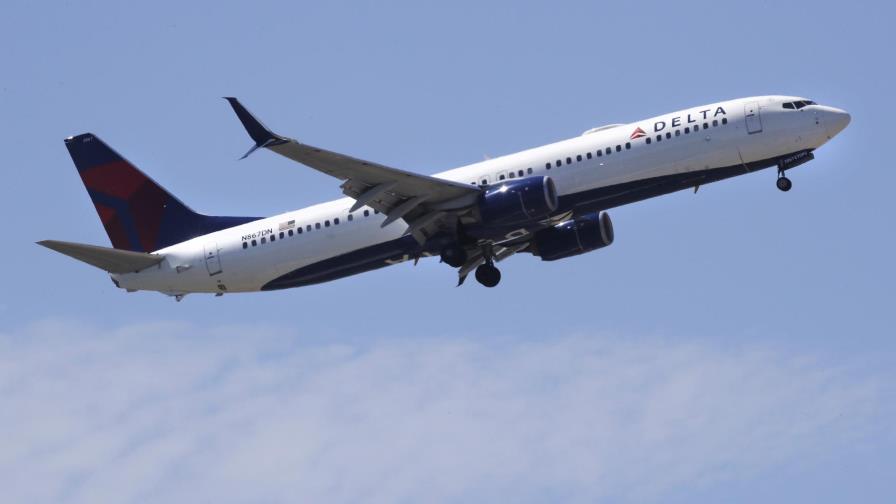 Aerolíneas reducen número de vuelos por coronavirus Aerolíneas reducen número de vuelos por coronavirus