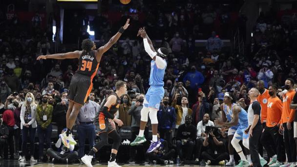 Jackson consigue enceste del triunfo de Clippers sobre Magic
