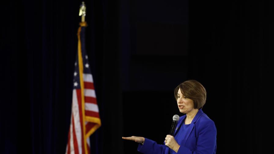 Klobuchar se excusa por error sobre presidente de México Klobuchar se excusa por error sobre presidente de México