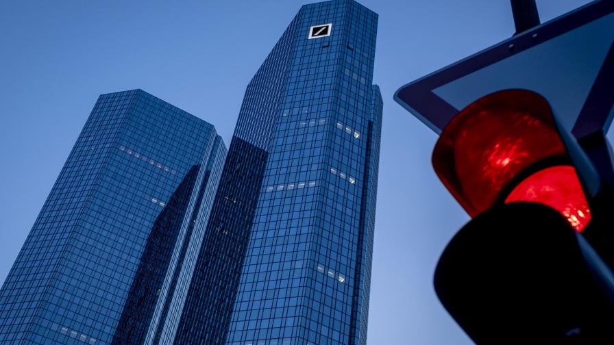 Deutsche Bank elogia los beneficios del teletrabajo