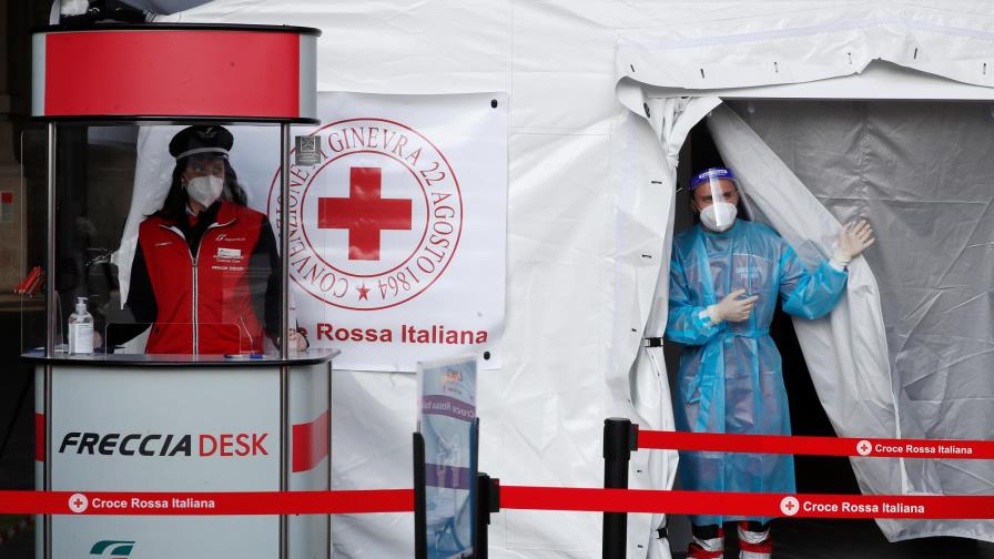 Italia planea reapertura al disminuir contagios de COVID