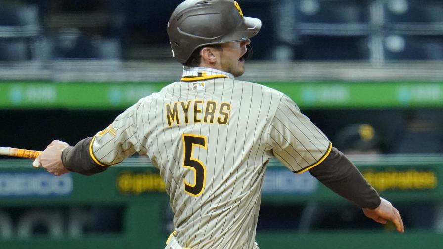 Diezmados por COVID, Padres ajustan su nómina