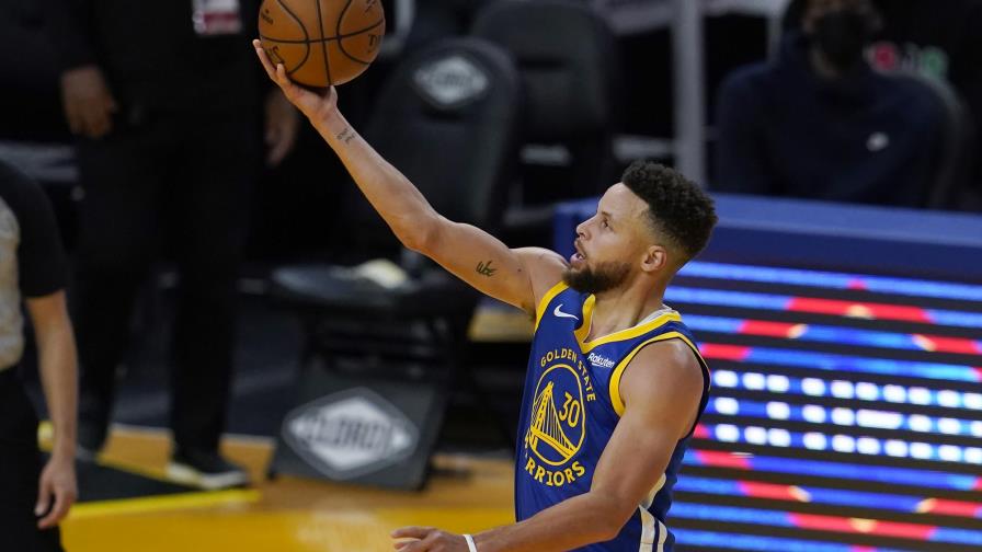 Los Warriors asestan a los Cavaliers su 8va derrota seguida