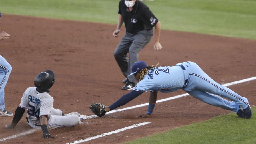 Marlins volverán al fin a casa, tras vencer a Azulejos Marlins volverán al fin a casa, tras vencer a Azulejos