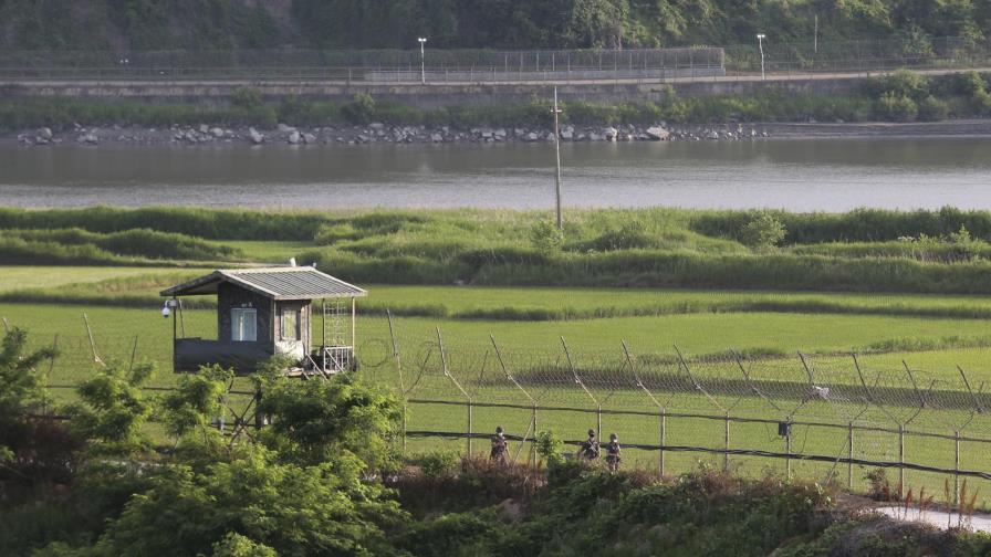 Seúl: Norcorea derriba oficina de enlace, aumenta la tensión Seúl: Norcorea derriba oficina de enlace, aumenta la tensión