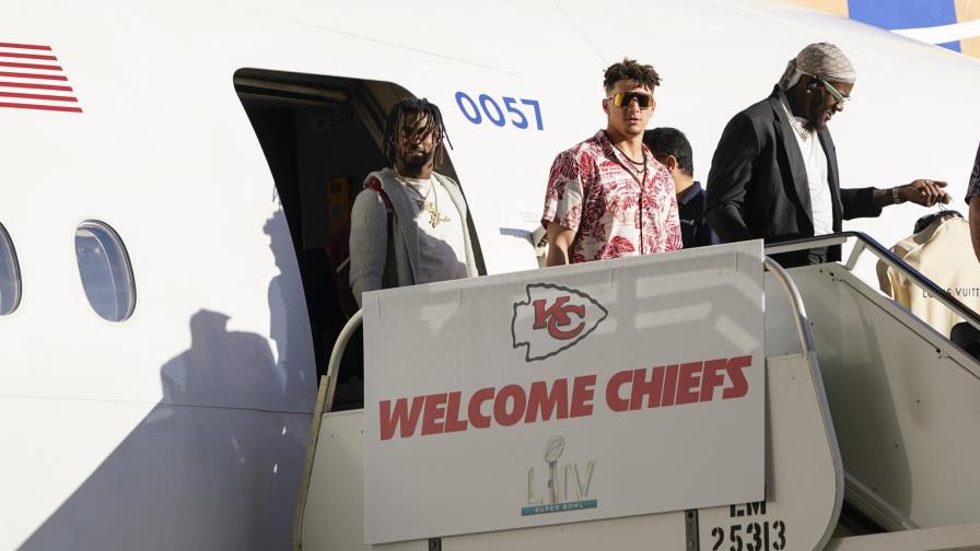 Chiefs llegan a Miami para la semana del Super Bowl