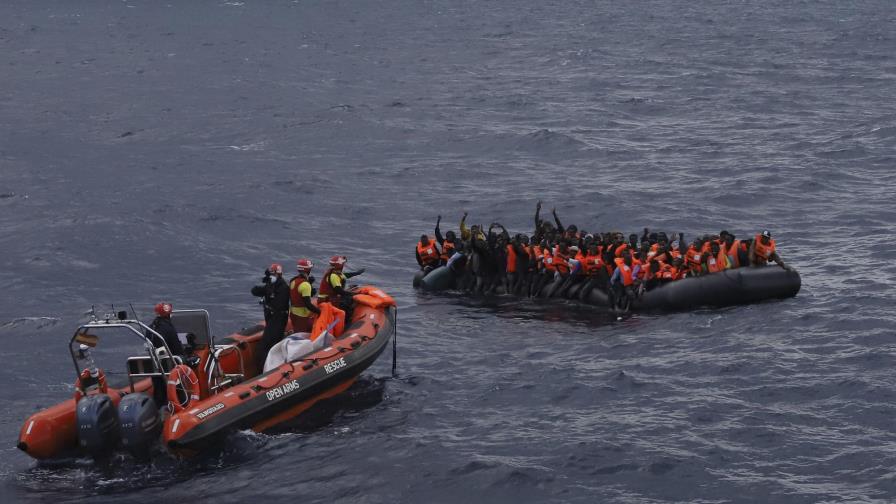 Seis migrantes muertos tras naufragio en el Mediterráneo