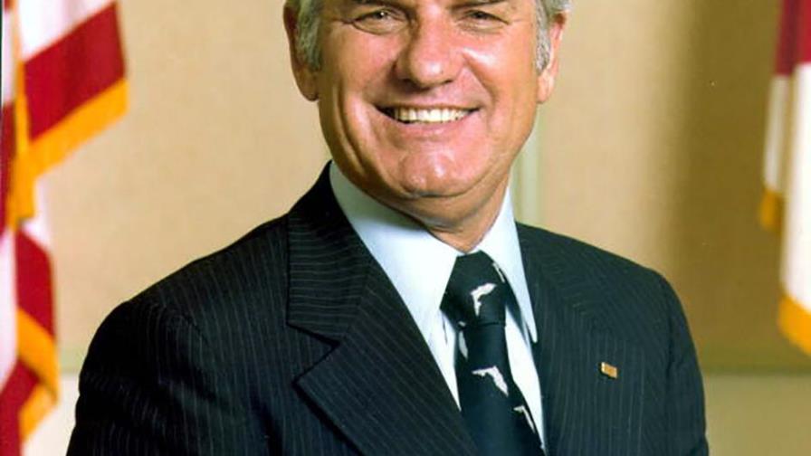 Fallece Wayne Mixson; gobernó Florida durante tres días