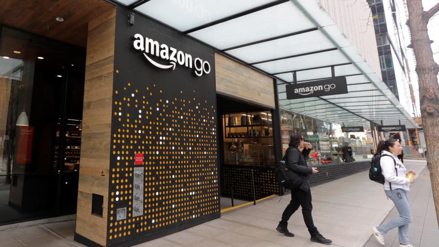 Amazon presenta tecnología para pagar con palma de la mano