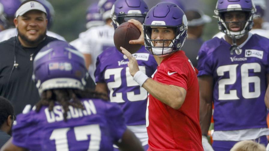 Vikings pierden a Cousins y suplentes por protocolos COVID
