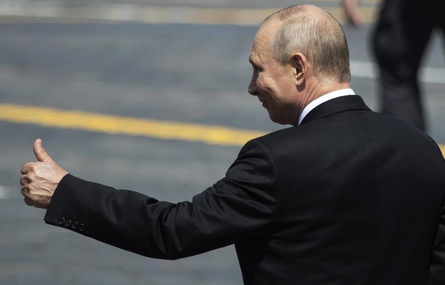 Putin, muy cerca del cambio para gobernar 16 años más