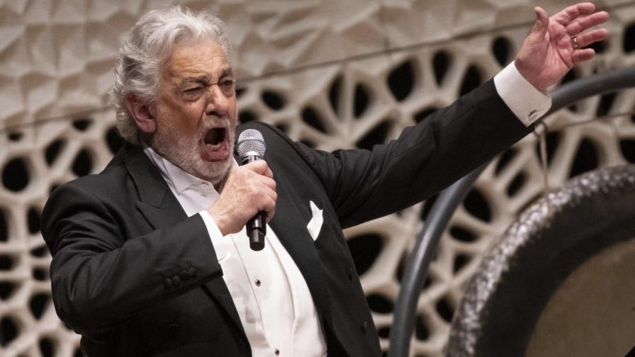Reporte: Plácido Domingo niega abuso de poder en castings