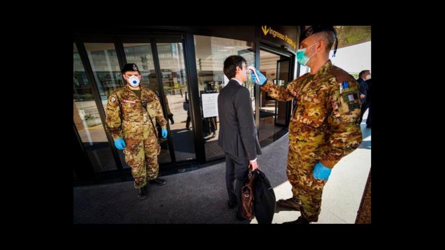 Las peluquerías protestan en Italia ante la apertura solo el 1 de junio Las peluquerías protestan en Italia ante la apertura solo el 1 de junio