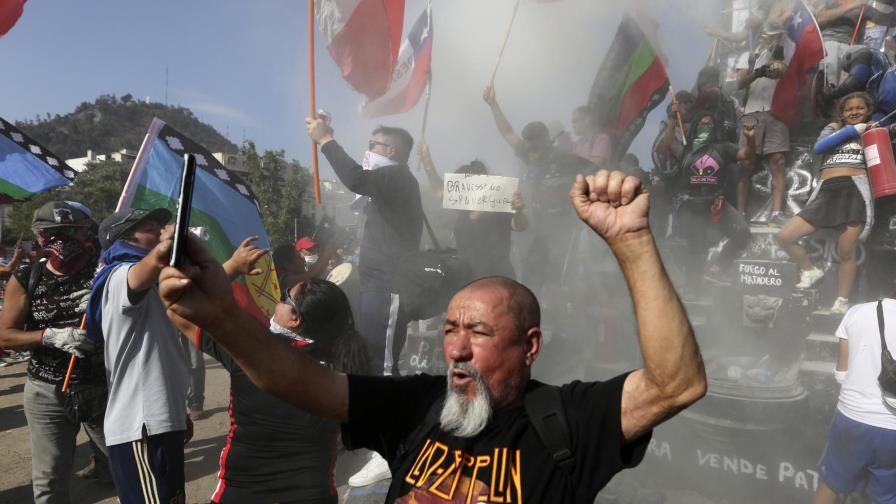 Otro viernes de protestas en la capital de Chile Otro viernes de protestas en la capital de Chile