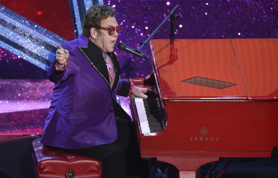 Elton John anuncia amplia colección de canciones inéditas