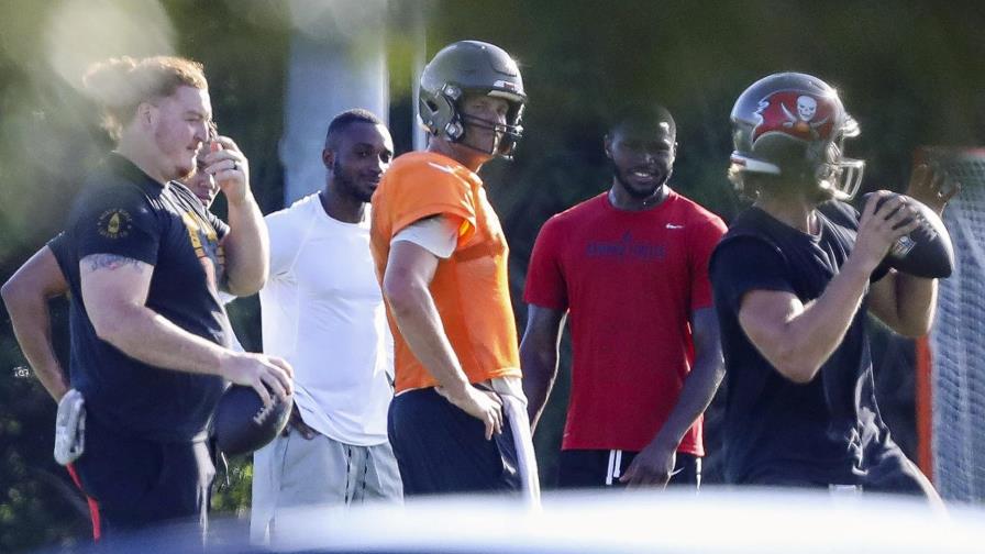 Entre dudas, NFL espera comenzar su temporada en 7 semanas