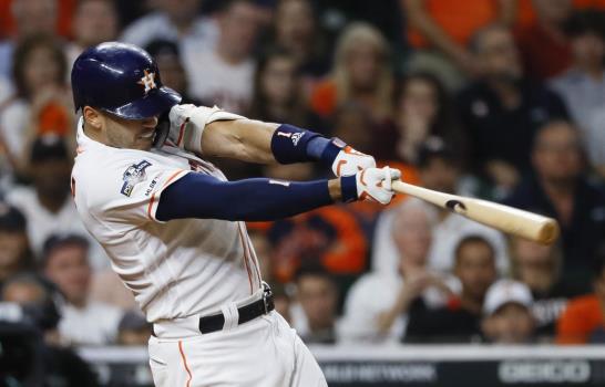 Astros empatan serie, con jonrón de Correa en la 11ma
