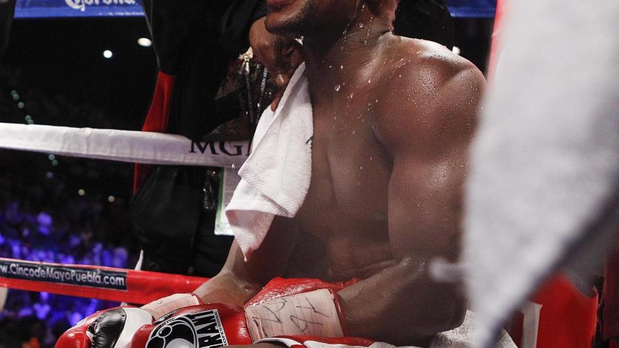 Los servicios funerarios de George Floyd serán pagados por Mayweather Jr.