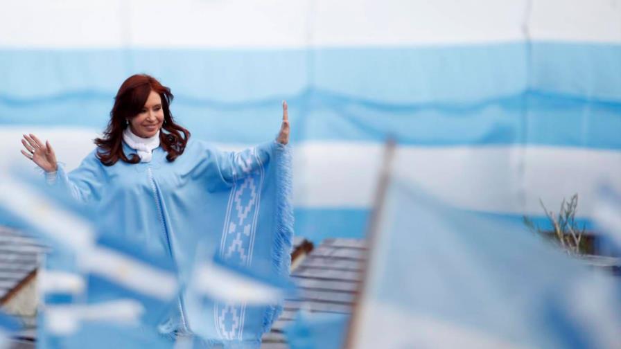 Cristina Fernández ya no tiene órdenes de detención en su contra