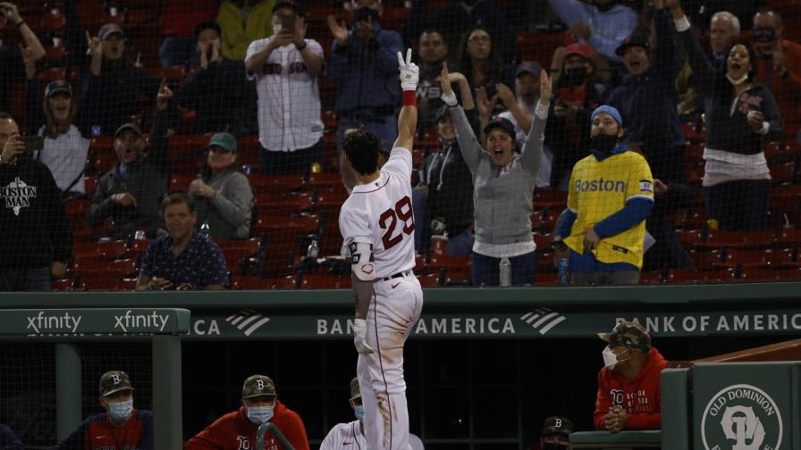 Jonrones de Renfroe y Dalbec ayudan a Medias Rojas