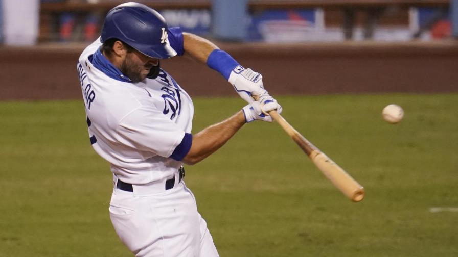 Taylor y Urías impulsan triunfo 6-3 de Dodgers sobre Arizona