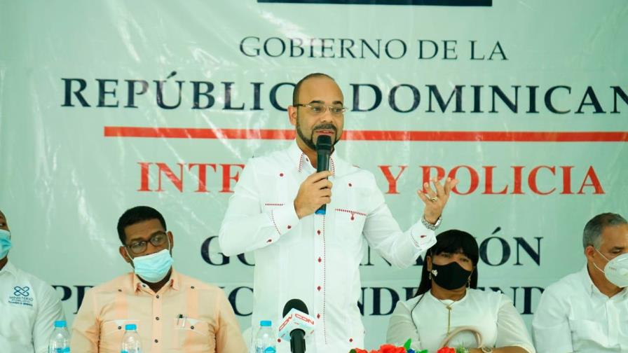 Director del CCDF recorre la frontera para orientar sobre nueva Ley 12-21 