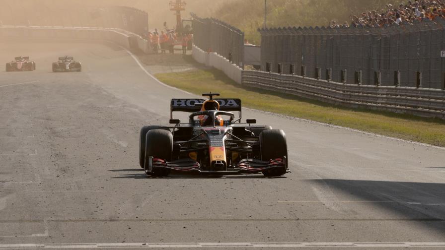 Verstappen gana GP de Holanda de F1 y recupera liderato