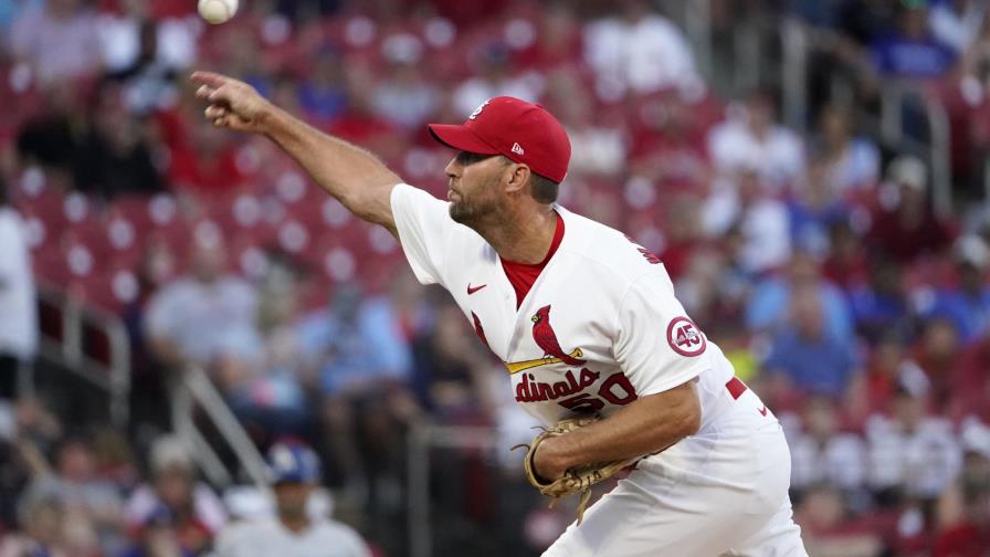 Molina pega jonrón; Wainwright y Cardenales vencen a Dodgers Molina pega jonrón; Wainwright y Cardenales vencen a Dodgers
