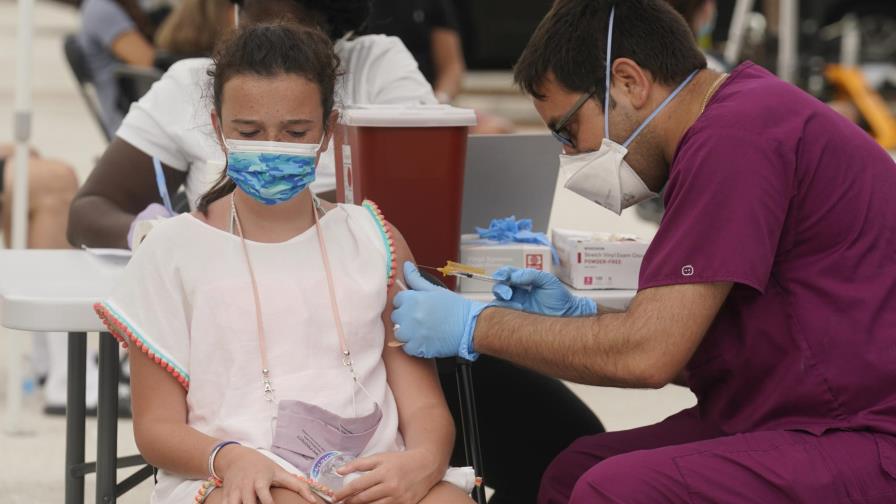 Hospitales en Florida agobiados por aumento del virus